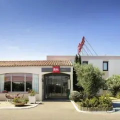 Hôtel Ibis Narbonne : Réservez votre séjour idéal (avis, services)