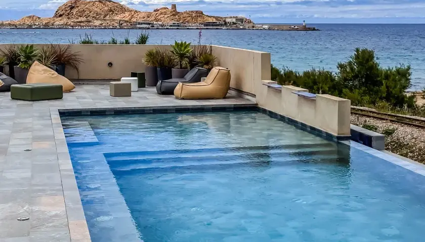 Hôtel L'Île-Rousse : Guide pour choisir votre séjour idéal