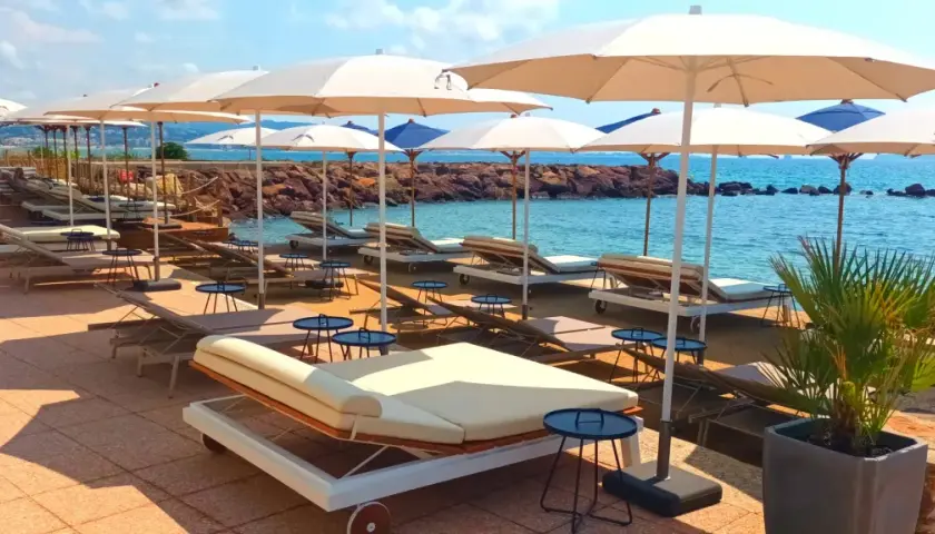 Pullman Cannes Mandelieu : Luxe, Casino & Plage Privée. Votre guide ?
